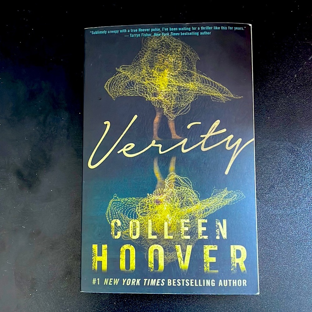 Verity by Colleen Hoover